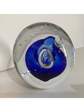 Robert Eickholt Blue Controlled Bubbles Studio Art Glass Paperweight 1993